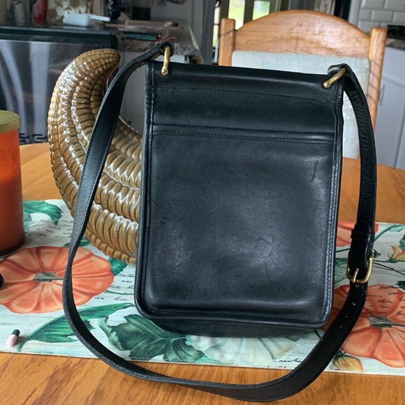 Coach Murphy #9930 Vintage 90’s Crossbody Bag - Picture 2 of 7